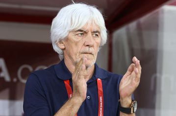 Ο Γιοβάνοβιτς δεν... μένει στο Big-5 και καλεί από παντού παίκτες στην Εθνική Ελλάδος