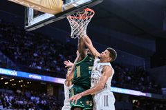 Το poster του Φαρίντ στον Ταβάρες στην κορυφή του Top-10 της EuroLeague (vid)