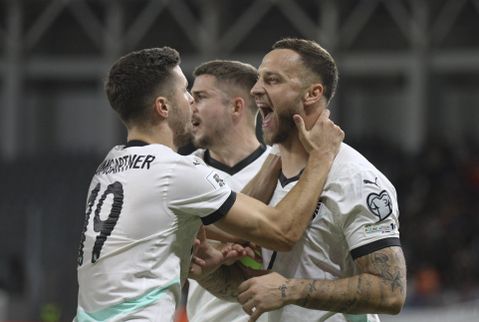 Ισπανία και Αυστρία αγκαλιάζουν την πρόκριση στο Μουντιάλ 2026