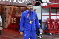 Οι πρώτες φωτογραφίες του Βήχου με τα «γαλανόλευκα» (pic)