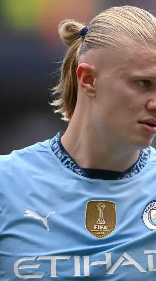 Παίρνει μισθό 200.000 ευρω την εβδομάδα και πήρε νέο αυτοκίνητο