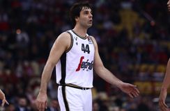 Ο Μίλος Τεόντοσιτς έκανε την πάσα της χρονιάς, ο Μίκι την κατέστρεψε... (vid)