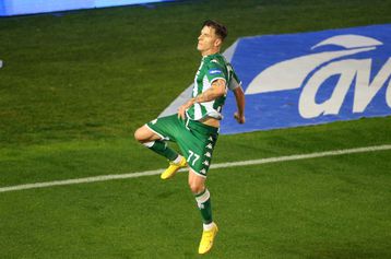 Απίστευτη «οβίδα» από τον Βέρμπιτς και 3-0 για τον Παναθηναϊκό