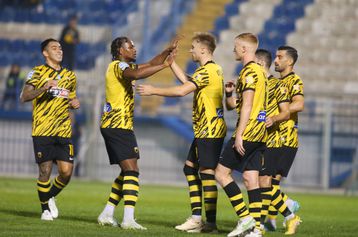 Πειραματική ενδεκάδα, άνετη νίκη με... σεφτέ Φαν Βέερτ (0-2)