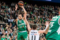 Η Ζάλγκιρις ξεγύμνωσε τη Βασίλισσα!