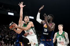 Εμφανίσεις και ρεκόρ που δικαιώνουν την καλοκαιρινή επιλογή του Κώστα Σλούκα