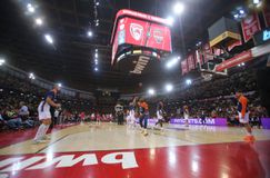 Άδειο το πέταλο των οργανωμένων του Ολυμπιακού στο ΣΕΦ στο ματς με τη Βαλένθια