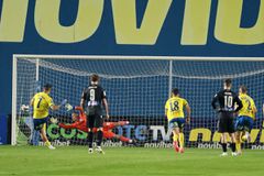 Κοτάρσκι: «Έχω μερικά μυστικά στα πέναλτι - Είναι δύσκολο να παίζεις από τον Ιούλιο κάθε τρεις μέρες»