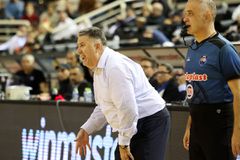 Γιατράς: «Νιώθω ότι μπερδεύω την ομάδα αντί να τη βοηθάω»