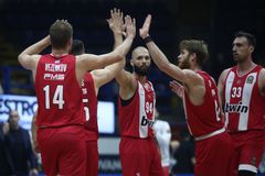 Το ξέσπασμα του Ολυμπιακού με το Περιστέρι και οι 16 ασίστ του Ουόκαπ από... το παρκέ (vid)