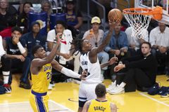 Οι Τίμπεργουλβς υπέταξαν τους Κινγκς