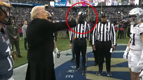 Viral ξανά ο Τραμπ: Η άβολη στιγμή με το στρίψιμο του νομίσματος