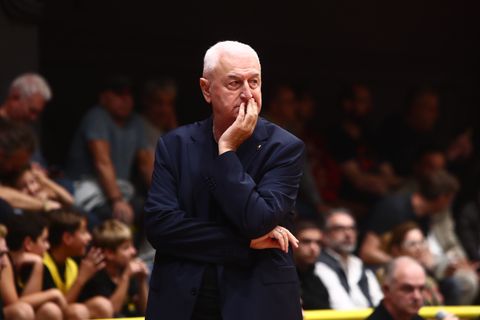 Σάκοτα: «Να δείξουμε την απαραίτητη σοβαρότητα στο ματς τη Ζολνόκι»