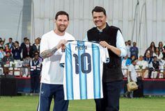 Το αστρονομικό ποσό που προσέφεραν οι Ινδοί για μία φωτογραφία με τον Μέσι