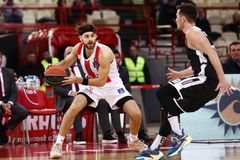 Με ρεσιτάλ Πάπας εύκολο απόγευμα για τον Ολυμπιακό κόντρα στον Απόλλωνα