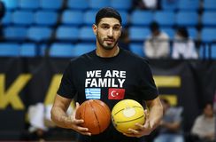 Σοκαριστικές απειλές εναντίον του Καντέρ: «Προσέλαβα πληρωμένο δολοφόνο, θα είσαι νεκρός σε οχτώ μήνες» (pics)