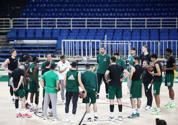 Αγιασμός στο ΟΑΚΑ για τον Παναθηναϊκό AKTOR