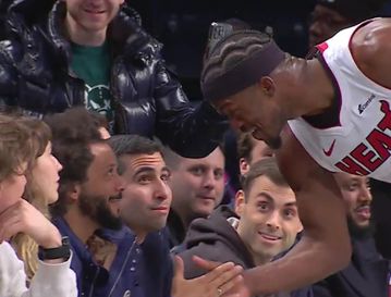 Ο Μπάτλερ «τρελάθηκε» με τον Μαρσέλο (vid)