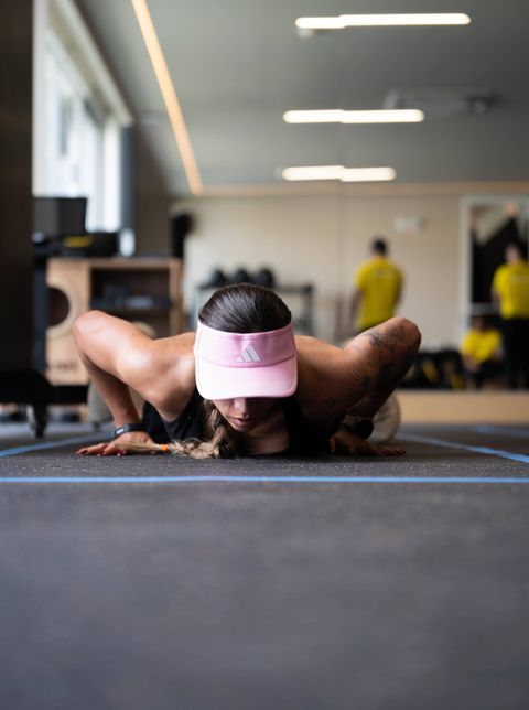 Burpees: Η άσκηση που καίει λίπος, χτίζει αντοχή και δοκιμάζει όλο το σώμα σου