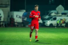 «Ο Παναιτωλικός πάει για Πόλιτικ» - Τι ισχύει για τον διεθνή Ρουμάνο μεσοεπιθετικό (vid)