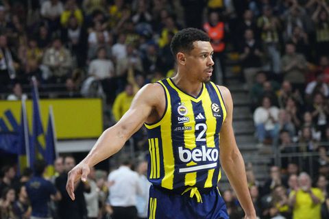 ΦΕΝΕΡΜΠΑΧΤΣΕ - ΒΑΛΕΝΘΙΑ