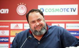 Τα συγχαρητήρια του Μαρινάκη στην ομάδα βόλεϊ του Ολυμπιακού