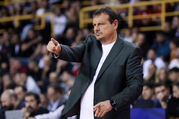 Αταμάν: «Αυτό το τρόπαιο είναι για όλους μας τους φιλάθλους»