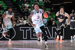 Το Top-10 της Stoiximan GBL με clutch Κένεντι, «ιπτάμενο» Γκρέι και την «βόμβα» του Κινγκ (vid)