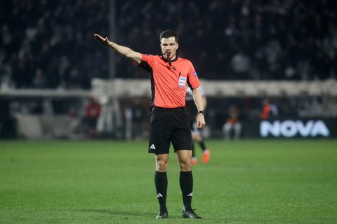 Τι είπε η Λαμπαδαρίου για την κόκκινη του Όζμπολτ, το σχόλιό της για το ΠΑΟΚ - ΑΕΚ