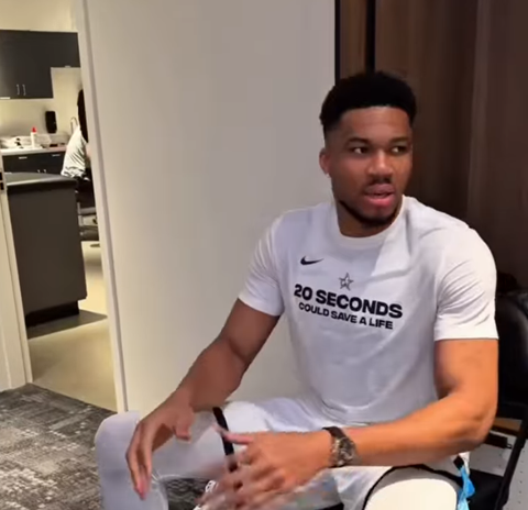 Ο Αντετοκούνμπο παρέδωσε… μαθήματα ελληνικών στο All Star Game (vid)