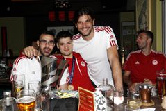 Τα «έσπασε» ο Ολυμπιακός μετά την κατάκτηση του Challenge Cup στο βόλεϊ - Το «ερυθρόλευκο» γλέντι (vids)