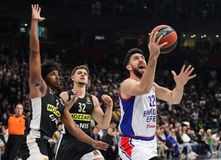 Οριακό ματς για την Εφές κόντρα στην Παρτίζαν, Μακάμπι και Μπασκόνια μονομαχούν για την οκτάδα