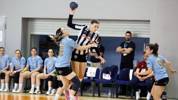 Η Αναγέννηση νίκησε τον ΠΑΟΚ και έδωσε την πρωτιά στη Νέα Ιωνία