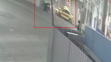 Τροχαίο στη Θηβών: Βίντεο ντοκουμέντο από τη θανάσιμη σύγκρουση - Νεκρός οδηγός ταξί, τρεις τραυματίες