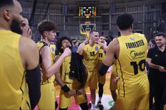 Εκτός Τζόουνς και Πουλιανίτης για τον Άρη Betsson στη μεσημεριανή προπόνηση