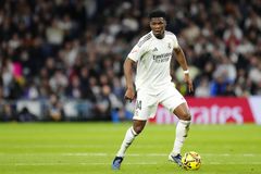 Η απάντηση του Τσουαμενί για ανάρτηση περί απιστίας της συντρόφου του (pic)