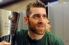 Καϊμακόγλου: «Αυτό θυμάμαι περισσότερο από τον Ομπράντοβιτς» - Τι είπε για το ελληνικό μπάσκετ και την επιστροφή Λεσόρ