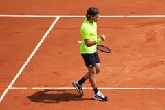 Ο Τσιτσιπάς «καθάρισε» τον Κόρντα και προκρίθηκε στους «8» του Barcelona Open