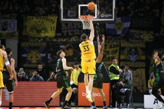 Που θα δείτε τις ρεβάνς του Champions League, το ματς της ΑΕΚ με τη Ναντέρ και τον πρώτο τελικό του ΠΑΟΚ με την  Μπιλμπάο