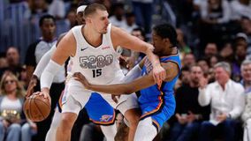 Οι Νάγκετς νίκησαν τους Θάντερ και έστειλαν τη σειρά σε έβδομο αγώνα