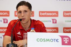 Ρέτσος: «Καταφέραμε στα 100 χρόνια να πάρουμε το πρωτάθλημα και τώρα θέλουμε το Κύπελλο και το νταμπλ»