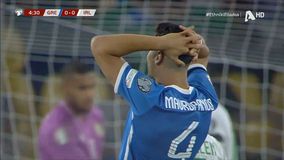 Ο Μπαζούνου απέκρουσε εντυπωσιακά τις προσπάθειες των Μαυροπάνου και Μπακασέτα (vid)