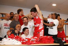 Τα συγχαρητήρια της ΠΑΕ Ολυμπιακός για το «ερυθρόλευκο» πρωτάθλημα στο μπάσκετ