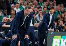 Αρνήθηκε να μιλήσει για τους Μπλέιζερς ο Σπλίτερ: «Ψάχνετε για μια εντυπωσιακή δήλωση;» (vid)