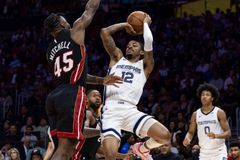 Η απόφαση των Γκρίζλις για τους Μοράντ και Τζάκσον Τζούνιορ