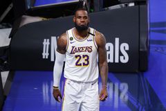 Ο λόγος που ο ΛεΜπρόν Τζέιμς επιστρέφει στο Νο 23 είναι πολύ πιο σημαντικός απ' ότι νομίζεις (vid)