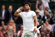 Ο βασιλιάς «πέθανε», ζήτω ο (νέος) βασιλιάς: Ο Κάρλος Αλκαράθ... εκθρόνισε τον Νόβακ Τζόκοβιτς και κατέκτησε το πρώτο του Wimbledon