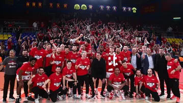 Ο Ολυμπιακός «πετάει» και φέτος μαζί με τους οπαδούς του!