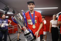 Μένει στον Ολυμπιακό ο Γιαννούλης Λαρεντζάκης!