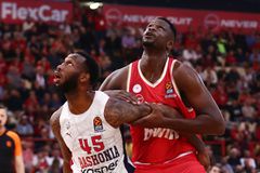 Το buy out του Ντόντα Χολ και ο Ολυμπιακός